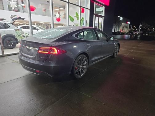 2016 Tesla Model S 