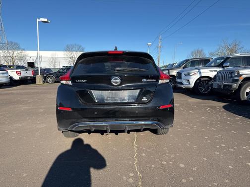 2022 Nissan Leaf S PLUS 62 kWh