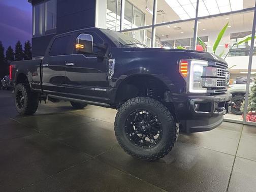 2017 Ford F-350 Platinum