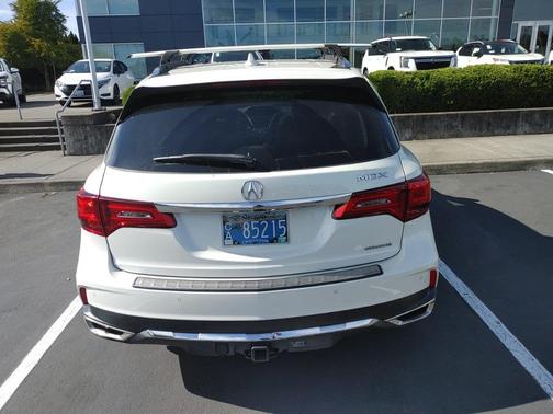 2017 Acura MDX 3.5L w/Advance Package