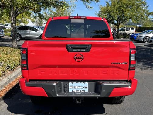 2024 Nissan Frontier PRO-4X