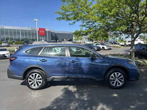 2020 Subaru Outback Base