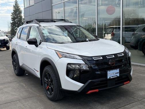 Everest White Pearl Tricoat 2026 Nissan Rogue Rock Creek