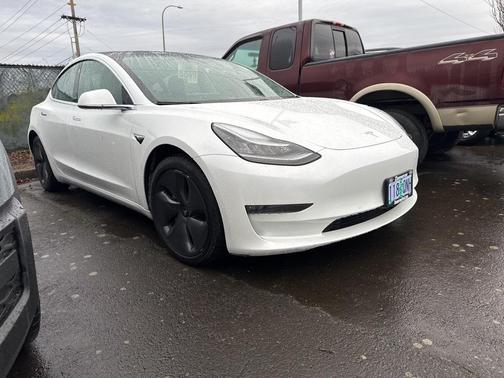 2020 Tesla Model 3 Long Range