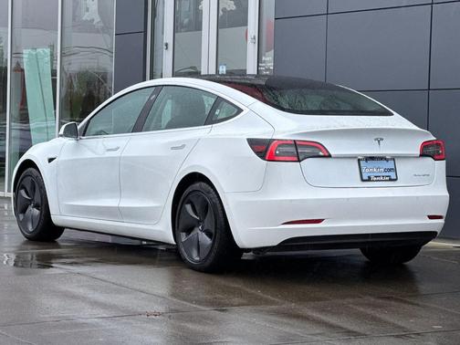 2020 Tesla Model 3 Long Range