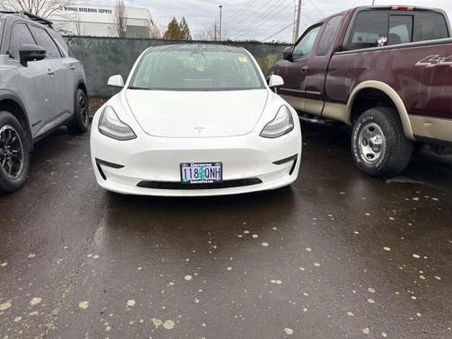 2020 Tesla Model 3 Long Range