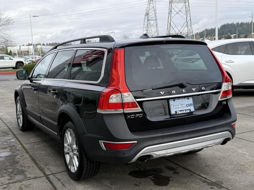 2016 Volvo XC70 T5 Drive-E Premier