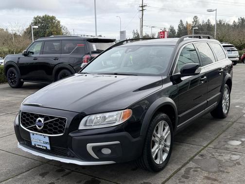 2016 Volvo XC70 T5 Drive-E Premier