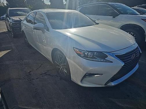 2017 Lexus ES 350 Base