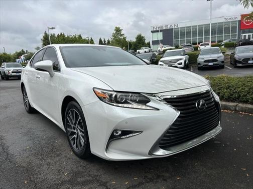2017 Lexus ES 350 Base