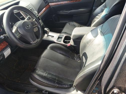 Graphite Gray Metallic 2012 Subaru Outback 2.5i Limited