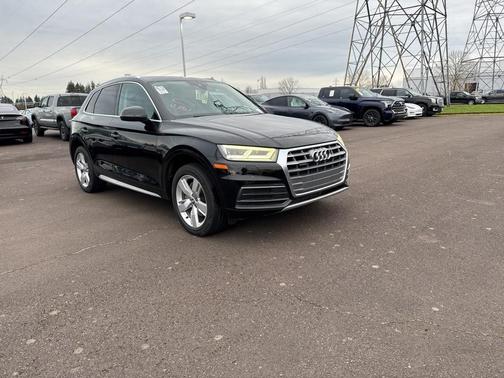 2018 Audi Q5 2.0T Tech Premium