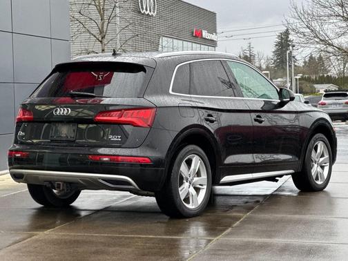 2018 Audi Q5 2.0T Tech Premium