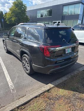 2020 GMC Acadia AWD AT4