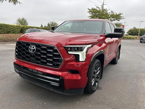 2024 Toyota Sequoia Base