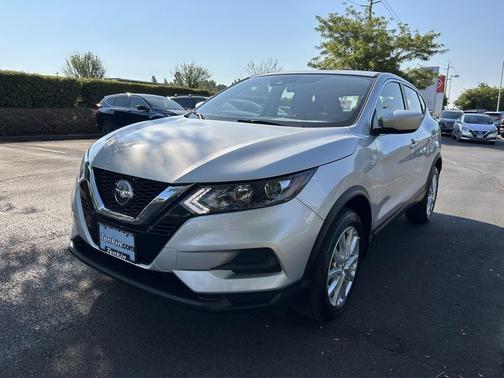 2020 Nissan Rogue Sport S