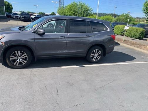 Modern Steel Metallic 2016 Honda Pilot EX-L