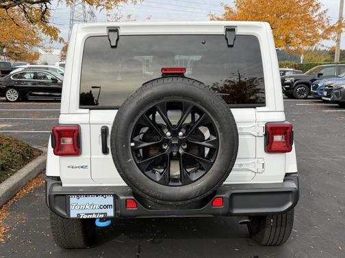 2024 Jeep Wrangler 4xe Sahara