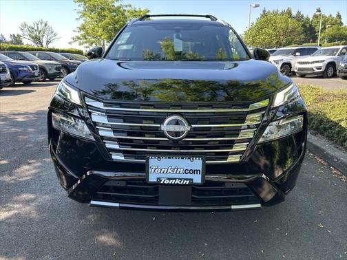 2025 Nissan Rogue Platinum