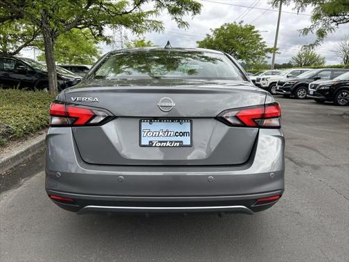 2023 Nissan Versa 1.6 SV