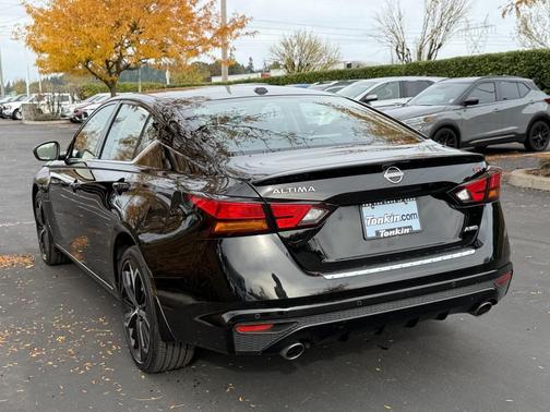 2023 Nissan Altima SR Intelligent AWD