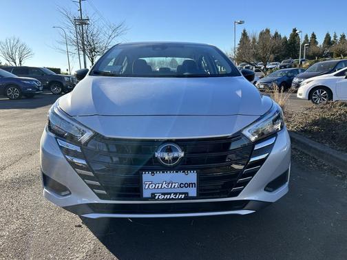 Brilliant Silver Metallic 2025 Nissan Versa 1.6 S