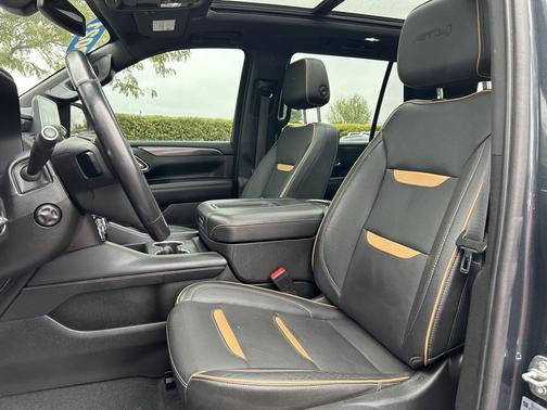 2021 GMC Yukon 4WD AT4