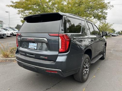 2021 GMC Yukon 4WD AT4
