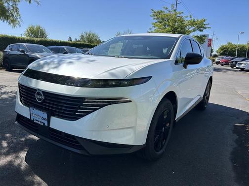 2025 Nissan Murano SV