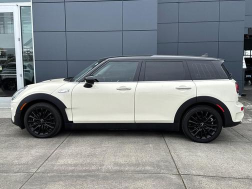 2023 MINI Clubman Cooper S