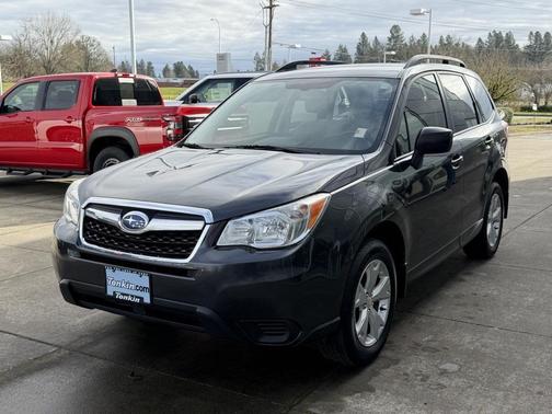2016 Subaru Forester 2.5i
