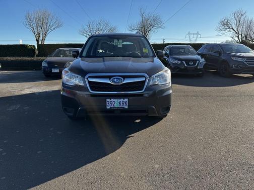 2016 Subaru Forester 2.5i