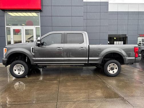 2017 Ford F-350 Platinum