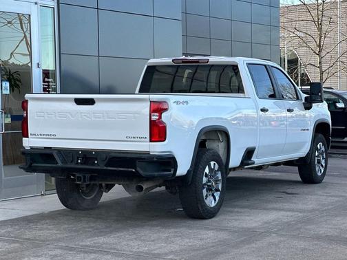 2021 Chevrolet Silverado 2500 Custom