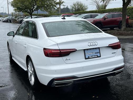 2023 Audi A4 45 S line Premium Plus