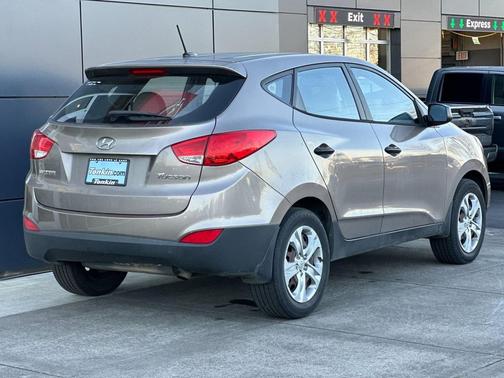 2011 Hyundai TUCSON GL