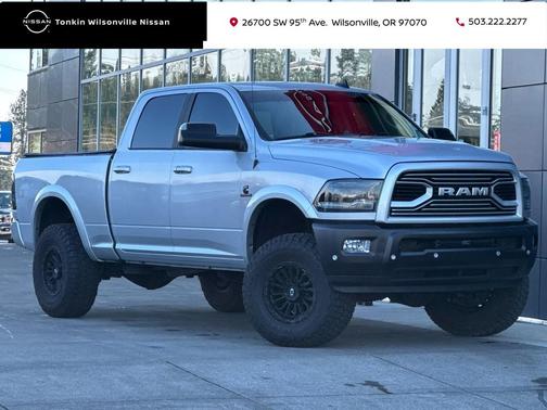 2018 RAM 2500 Laramie Crew Cab 4x4 6'4' Box