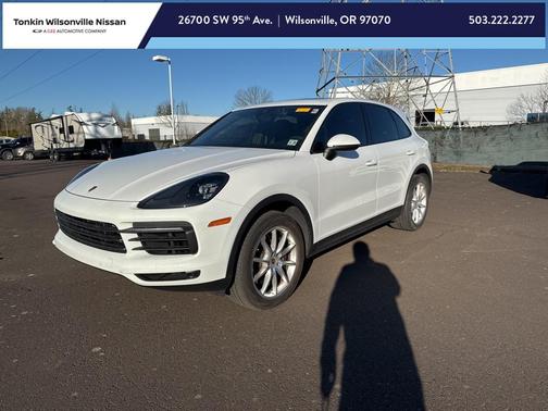 2023 Porsche Cayenne Platinum Edition