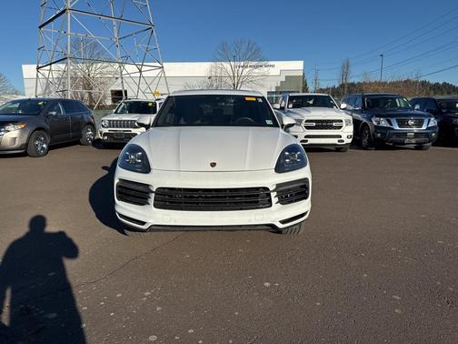 2023 Porsche Cayenne Platinum Edition