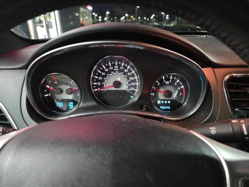 2013 Chrysler 200 Touring