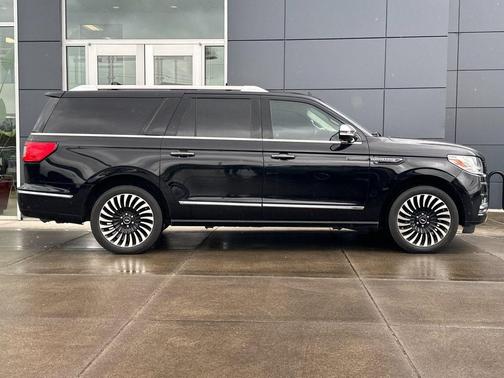 2020 Lincoln Navigator Black Label