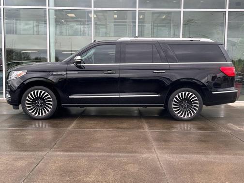 2020 Lincoln Navigator Black Label