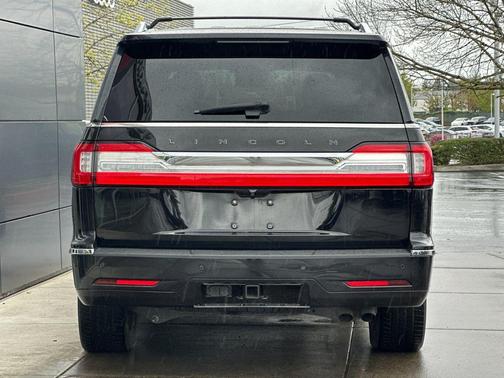 2020 Lincoln Navigator Black Label