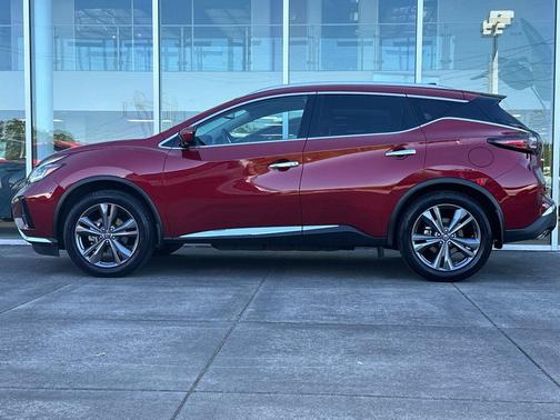 Cayenne Red Pearl 2019 Nissan Murano Platinum