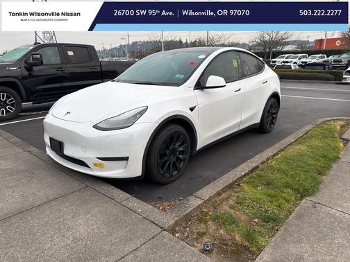 2022 Tesla Model Y Long Range Dual Motor All-Wheel Drive