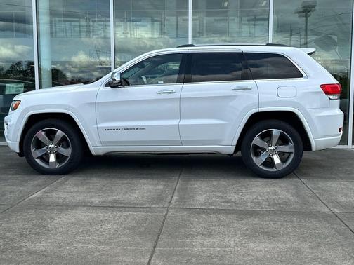 Bright White Clearcoat 2014 Jeep Grand Cherokee Overland