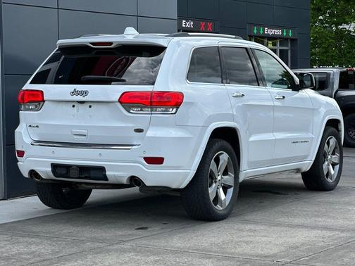Bright White Clearcoat 2014 Jeep Grand Cherokee Overland