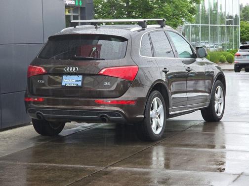 Teak Brown Metallic 2011 Audi Q5 Premium Plus