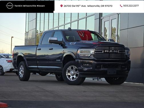 2020 RAM 3500 Laramie Crew Cab 4x4 8' Box