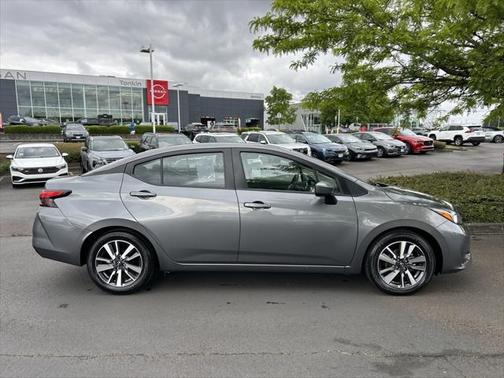 2023 Nissan Versa 1.6 SV